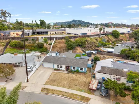 View/Area - 107 Thrasher, El Cajon, CA 92020 photo 2 of 9