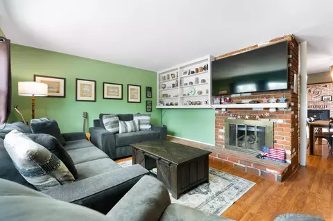 Living - 107 Thrasher, El Cajon, CA 92020 photo 3 of 7