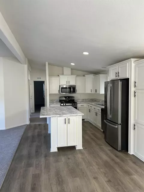 22899 Byron Rd #88, Crestline, CA 92325