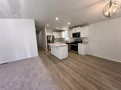 22899 Byron Rd #53, Crestline, CA 92325