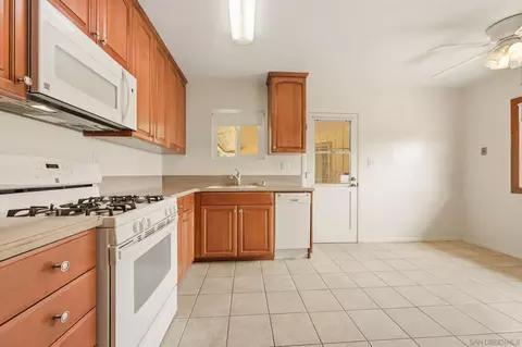 Kitchen - 8060 Shir Mar, El Cajon, CA 92021 photo 1 of 4