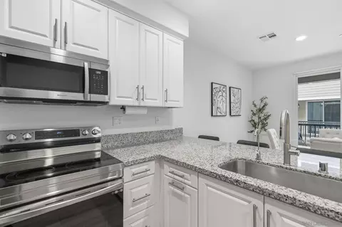 Kitchen - 2815 Elderflower, Spring Valley, CA 91977 photo 2 of 5