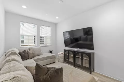Living - 2815 Elderflower, Spring Valley, CA 91977 photo 2 of 2