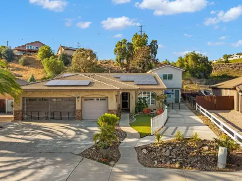 13886-88 Cheryl Creek Dr, El Cajon, CA 92021