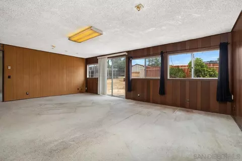 Living - 9218 Ellenbee Rd, Santee, CA 92071 photo 7 of 8