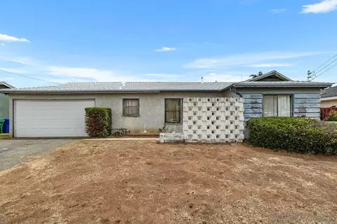 9218 Ellenbee Rd, Santee, CA 92071