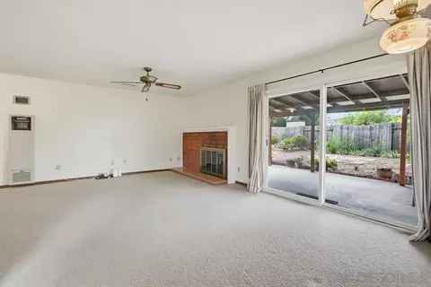 Living - 12957 Ilene St, Poway, CA 92064 photo 2 of 4
