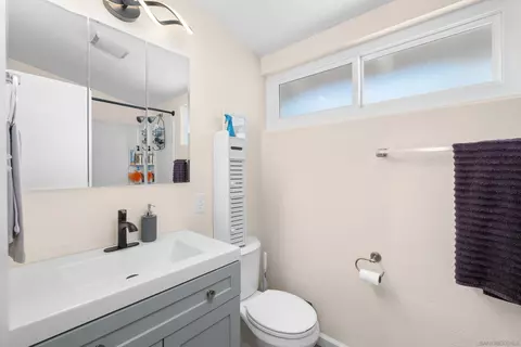 Bath - 12934 Slack, Poway, CA 92064 photo 1 of 5