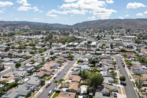 View/Area - 12934 Slack, Poway, CA 92064 photo 3 of 10