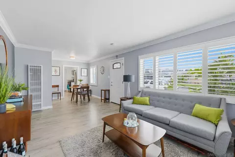 2211 W 134th St, Los Angeles, CA 90059