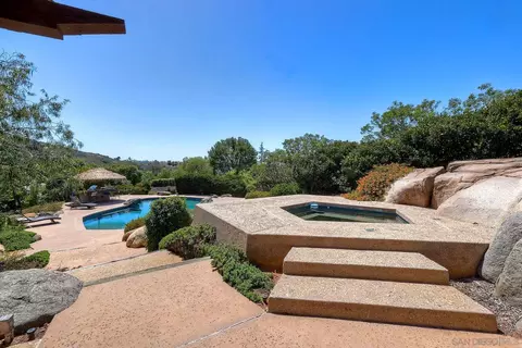 Exterior - 13154 Glen Circle Rd, Poway, CA 92064 photo 11 of 15