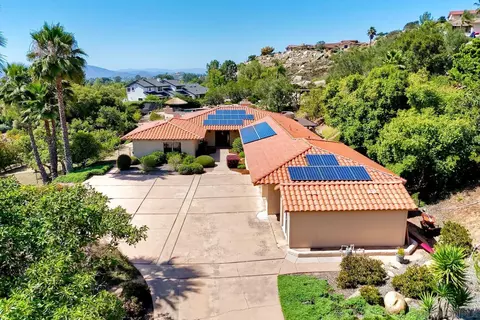 View/Area - 13154 Glen Circle Rd, Poway, CA 92064 photo 1 of 14