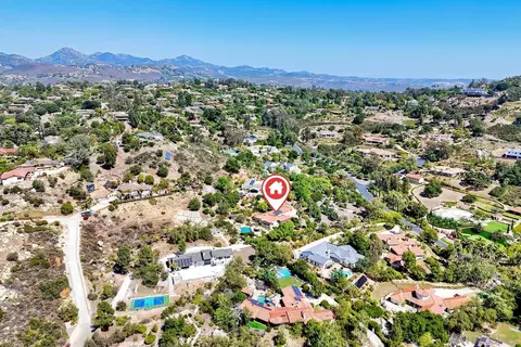 View/Area - 13154 Glen Circle Rd, Poway, CA 92064 photo 12 of 14