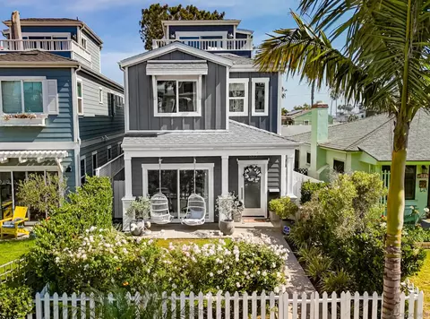 835 Beryl St, San Diego, CA 92109