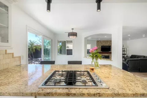 Kitchen - 15887 Hidden Valley Dr, Poway, CA 92064 photo 5 of 7
