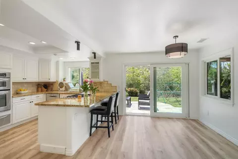 Kitchen - 15887 Hidden Valley Dr, Poway, CA 92064 photo 7 of 7