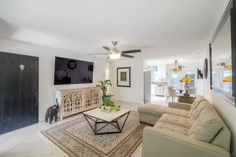 Living - 3597 Pear Blossom Dr, Oceanside, CA 92057 photo 3 of 4