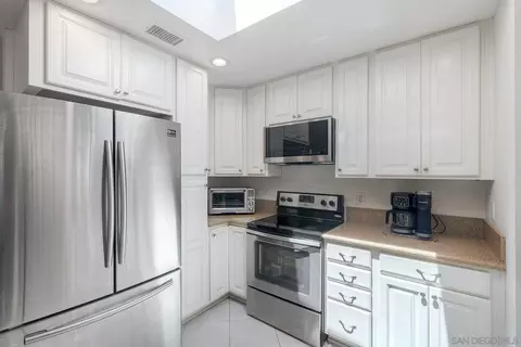 Kitchen - 3597 Pear Blossom Dr, Oceanside, CA 92057 photo 1 of 4