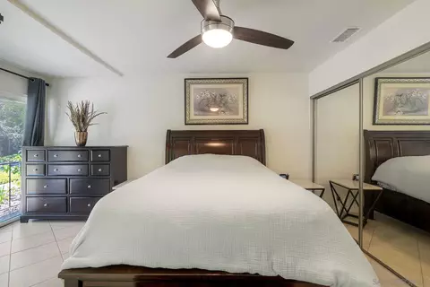 Bedroom - 3597 Pear Blossom Dr, Oceanside, CA 92057 photo 3 of 6