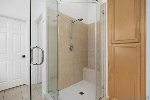 Bath - 6351 Paseo Corono, Carlsbad, CA 92009 photo 3 of 6