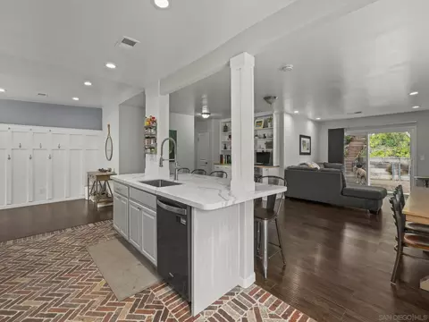 Kitchen - 9644 Cecilwood, Santee, CA 92071 photo 6 of 7
