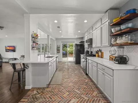 Kitchen - 9644 Cecilwood, Santee, CA 92071 photo 2 of 7