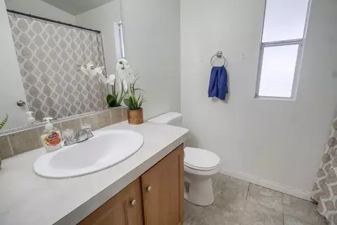Bath - 3505 Alpine Blvd #49, Alpine, CA 91901 photo 1 of 3