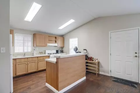 Kitchen - 3505 Alpine Blvd #49, Alpine, CA 91901 photo 1 of 6