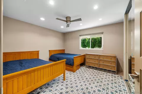 Bedroom - 15925 Lime Grove Rd, Poway, CA 92064 photo 2 of 3