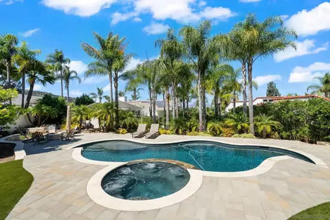 Exterior - 15925 Lime Grove Rd, Poway, CA 92064 photo 8 of 10