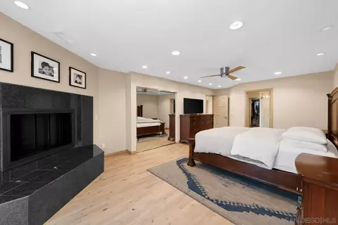 Bedroom - 15925 Lime Grove Rd, Poway, CA 92064 photo 1 of 3