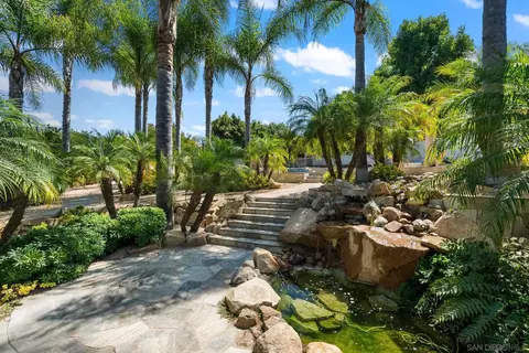 Exterior - 15925 Lime Grove Rd, Poway, CA 92064 photo 5 of 10