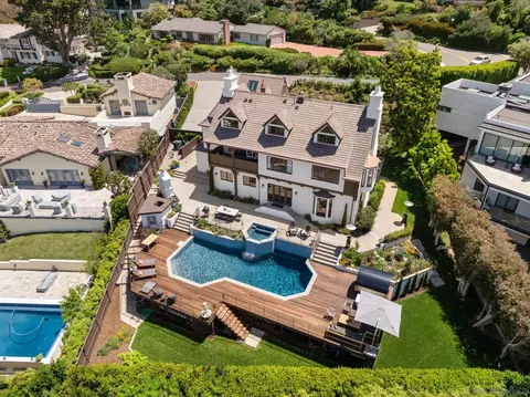 6714 Muirlands, La Jolla, CA 92037