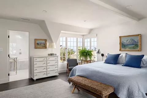 Bedroom - 6714 Muirlands, La Jolla, CA 92037 photo 5 of 6