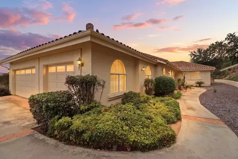 3844 Alta Vis, Fallbrook, CA 92028