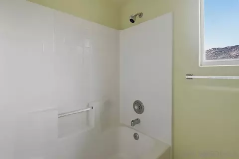 Bath - 833 Cochran Trl, El Cajon, CA 92019 photo 3 of 5