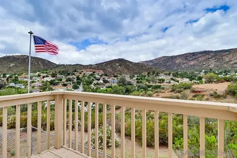Exterior - 833 Cochran Trl, El Cajon, CA 92019 photo 8 of 25