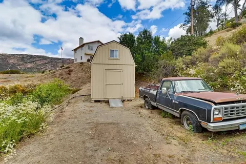 Exterior - 833 Cochran Trl, El Cajon, CA 92019 photo 24 of 25