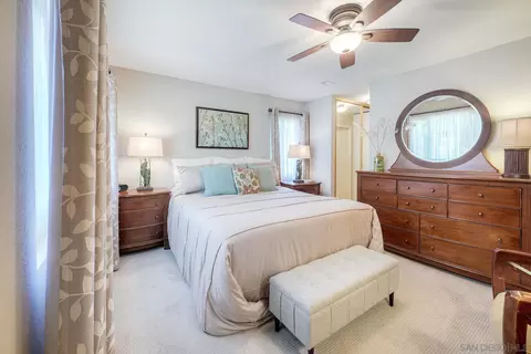 Bedroom - 1849 Buckskin Gln, Escondido, CA 92027 photo 2 of 5