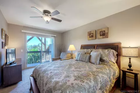 Bedroom - 1849 Buckskin Gln, Escondido, CA 92027 photo 5 of 5