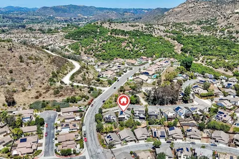 View/Area - 1849 Buckskin Gln, Escondido, CA 92027 photo 7 of 10