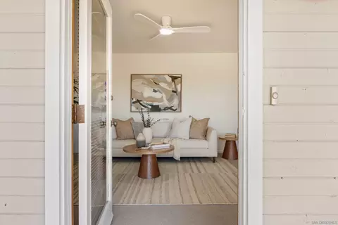 Entry Way - 387 12 Ocean View Ave, Encinitas, CA 92024 photo 1 of 1