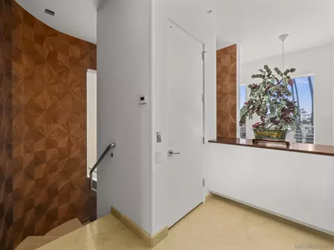 Entry Way - 3 Green Turtle Rd, Coronado, CA 92118 photo 3 of 3