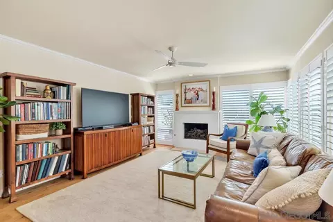 Living - 4 Gingertree Ln, Coronado, CA 92118 photo 2 of 2