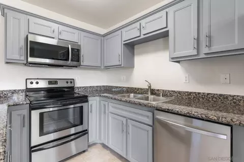 Kitchen - 930 Peach Ave #25, El Cajon, CA 92021 photo 1 of 2