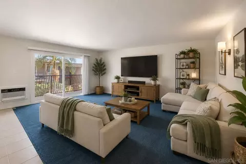 Living - 930 Peach Ave #25, El Cajon, CA 92021 photo 1 of 6
