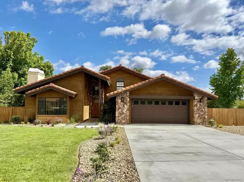23549 Oriente Way, Ramona, CA 92065