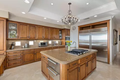 Kitchen - 7109 Aviara Dr, Carlsbad, CA 92011 photo 2 of 3
