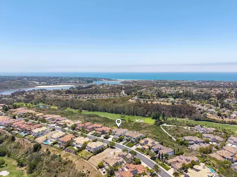 View/Area - 7109 Aviara Dr, Carlsbad, CA 92011 photo 3 of 6