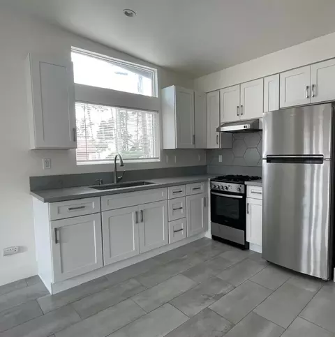 Kitchen - 931-937 Regal Rd, Encinitas, CA 92024 photo 2 of 5